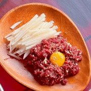 제주 말고기 육회 메뉴 사진(네이버)
