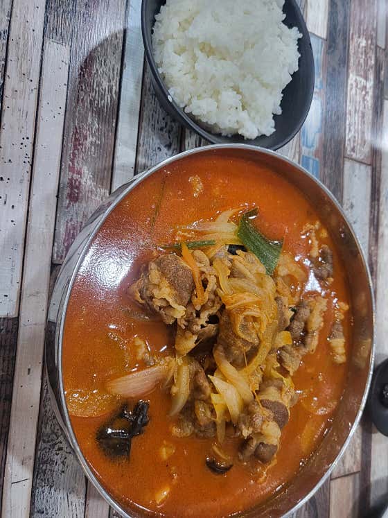 차돌짬뽕밥 메뉴 사진(네이버)
