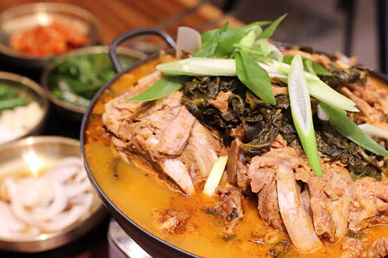 Soup rice with meat and vegetables at Gwangan Jeil Dwaeji Gukbap
