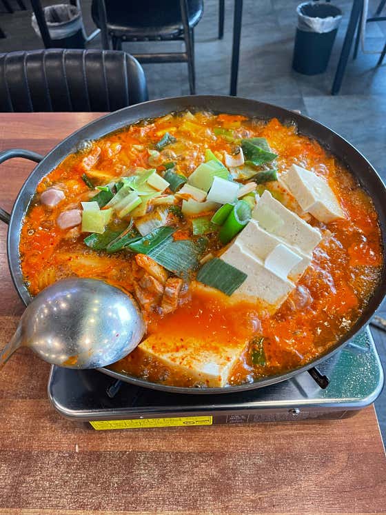 김삼보 제주생고기 김치찌개 · 네이버 지도·플레이스 9
