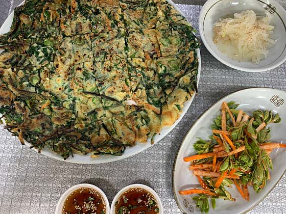 땡초정구지전🌱텃밭에서 기른 부추🌱 메뉴 사진(네이버)