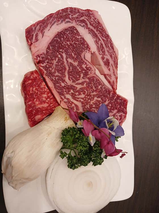 꽃등심 150g 메뉴 사진(네이버)