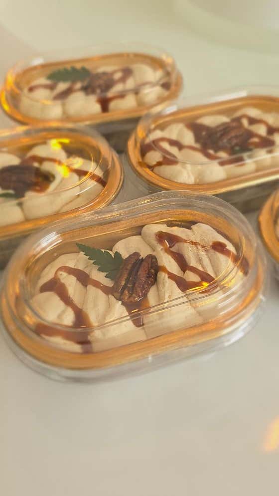 (사전예약) 솔티카라멜 메뉴 사진(네이버)