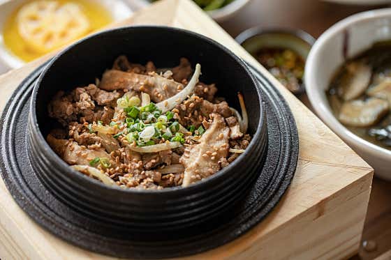 한우 불고기 솥밥 메뉴 사진(네이버)