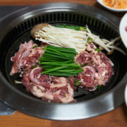 유황오리 소금구이 메뉴 사진(네이버)