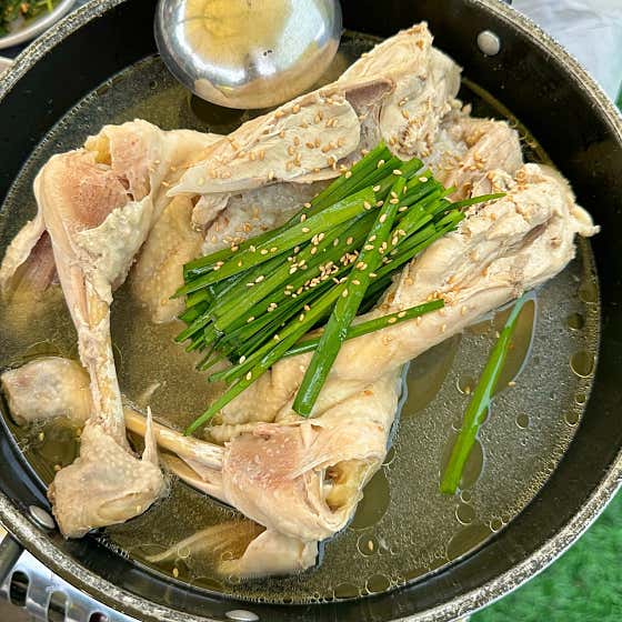 토종닭백숙(2~3인) 메뉴 사진(네이버)