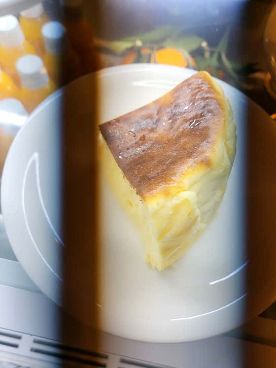 바스크 치즈 케이크 메뉴 사진(네이버)
