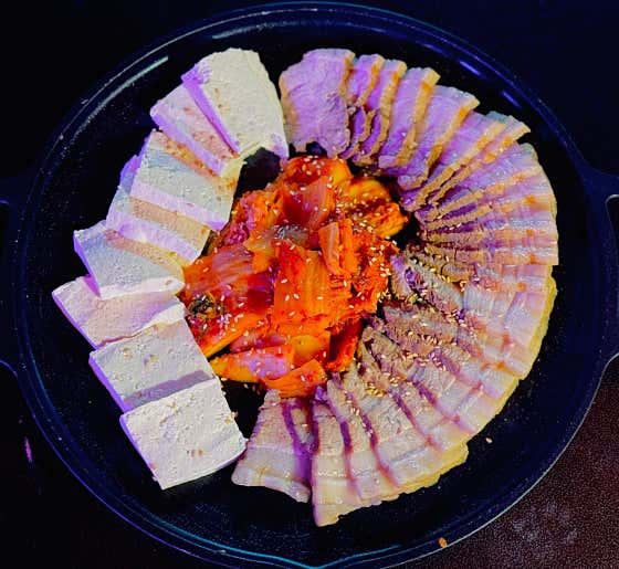 수육,두부,김치 메뉴 사진(네이버)