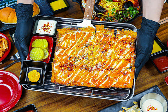 디트로이트 불난쉬림프 피자 메뉴 사진(네이버)