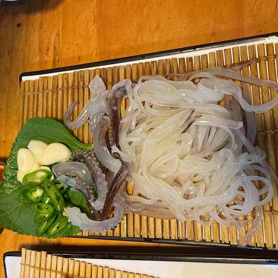 오징어회 메뉴 사진(네이버)