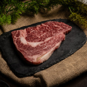 1++꽃등심 100g 메뉴 사진(네이버)