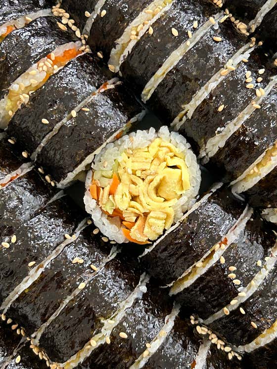 폭신계란듬뿍김밥 메뉴 사진(네이버)