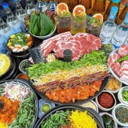 돼지모닥치기大 (3인) 메뉴 사진(네이버)
