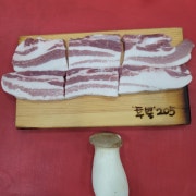 삼겹살(180g) 메뉴 사진(네이버)