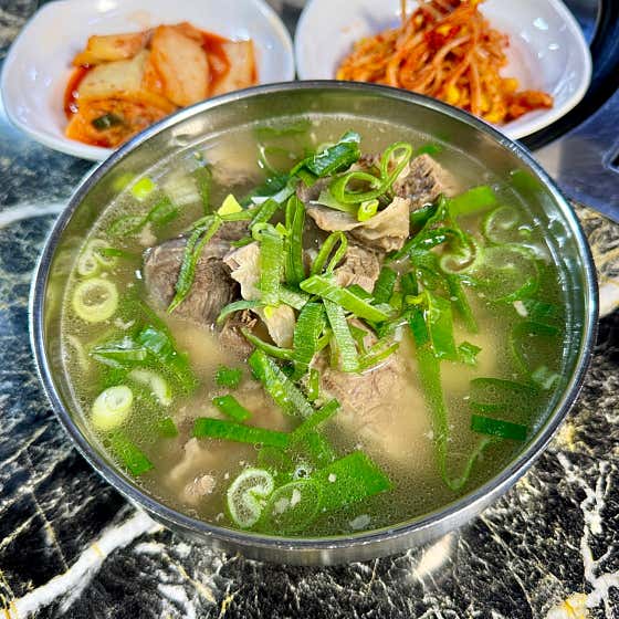 한우 갈비탕(100% 한우 사용) 메뉴 사진(네이버)