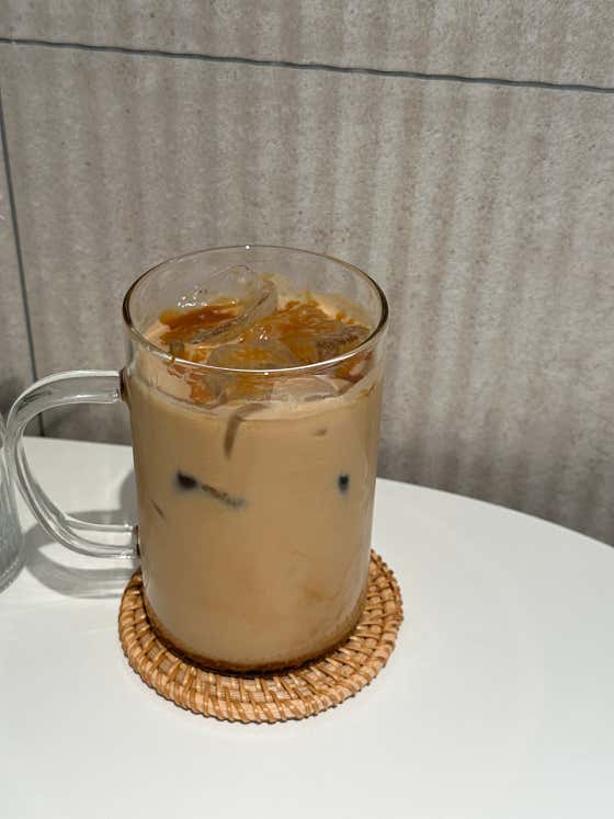 솔티카라멜라떼 메뉴 사진(네이버)