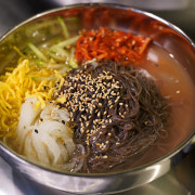 물냉면 메뉴 사진(네이버)