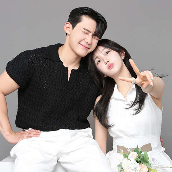 흑백 셀프사진관 오디티모드 신라스테이 구로점