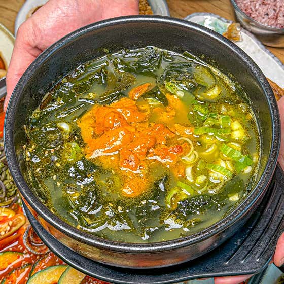 성게 보말 미역국 메뉴 사진(네이버)