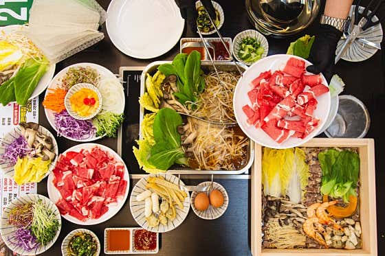 B세트 저녁(해물육수&스키야키) 메뉴 사진(네이버)