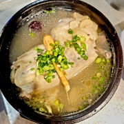 금산인삼마늘삼계탕 메뉴 사진(네이버)