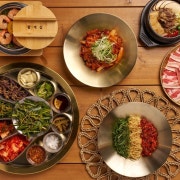 팔계집모듬차림 둘 메뉴 사진(네이버)