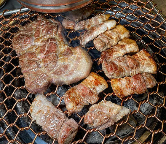 생삼겹살 (180G) 메뉴 사진(네이버)