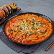 1.5인분)팔뚝 라볶이 + 팔뚝 김밥 메뉴 사진(네이버)