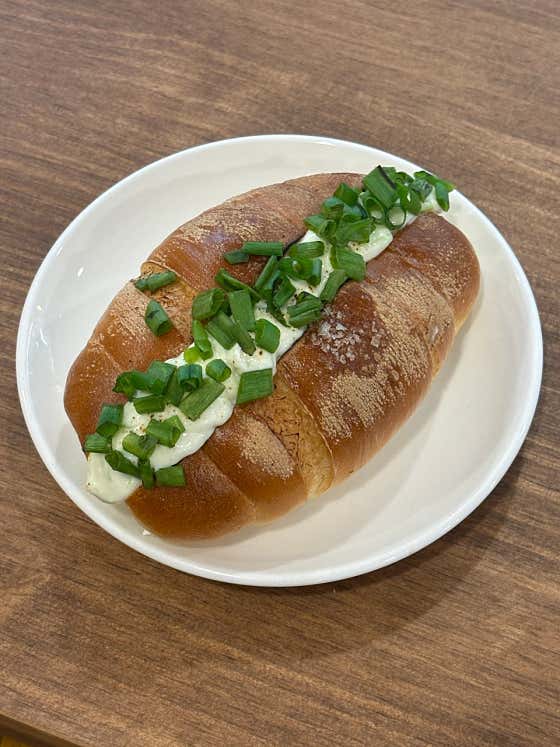 불향가득쪽파크림치즈소금빵 메뉴 사진(네이버)