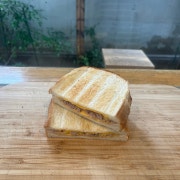 New TUNA 토스트 메뉴 사진(네이버)