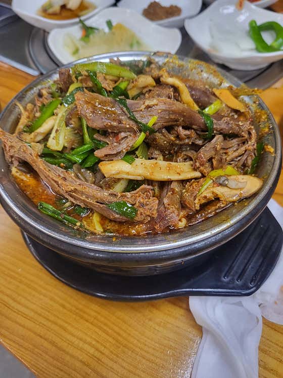 푸짐한뽕잎무침탕 메뉴 사진(네이버)