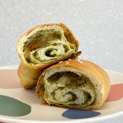 바질소금빵 메뉴 사진(네이버)