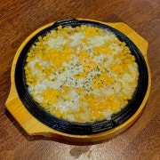 철판콘치즈 메뉴 사진(네이버)