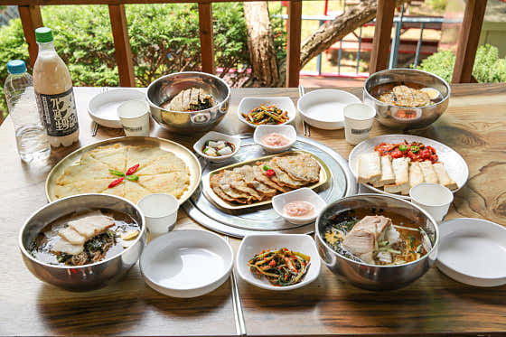 마당육전막국수
