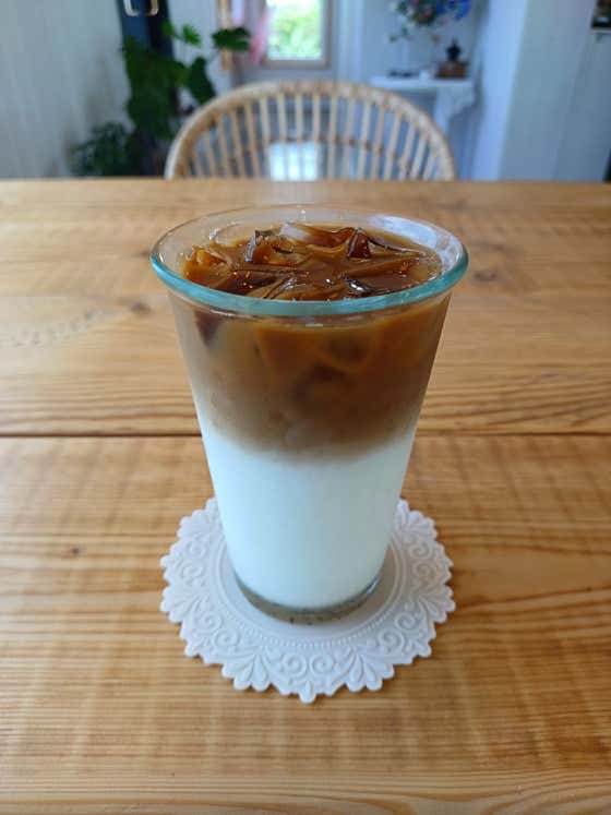 바닐라빈 라떼(HOT/ICE) 메뉴 사진(네이버)