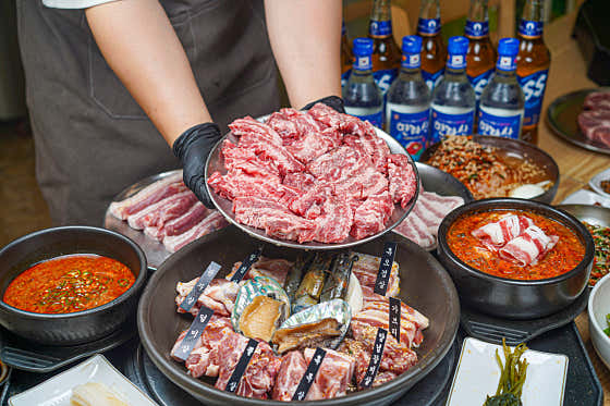 커큐민흑돼지 · 네이버 지도·플레이스 7