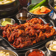 숯불닭발(튤립,무뼈) 메뉴 사진(네이버)