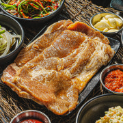 숯불 왕갈비 메뉴 사진(네이버)