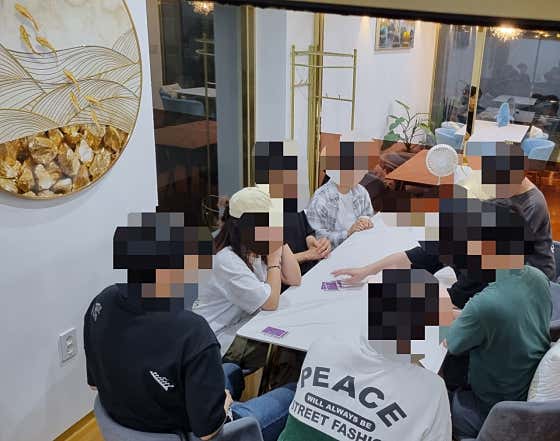 딥골드카페앤베이커리 · 네이버 지도·플레이스 2