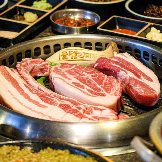 돌담흑돼지 중문점 · 네이버 지도·플레이스 2