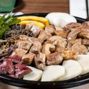 한우 막창구이+[간/천엽/염통/벌집] 메뉴 사진(네이버)