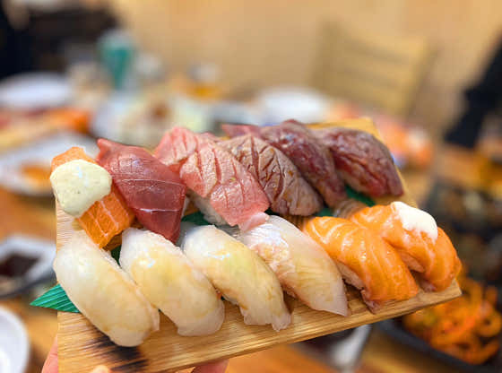 모듬초밥 12p 메뉴 사진(네이버)