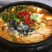우렁차돌된장찌개 메뉴 사진(네이버)
