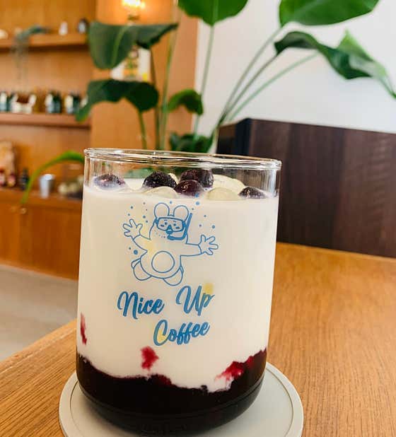 리얼블루베리라떼 메뉴 사진(네이버)