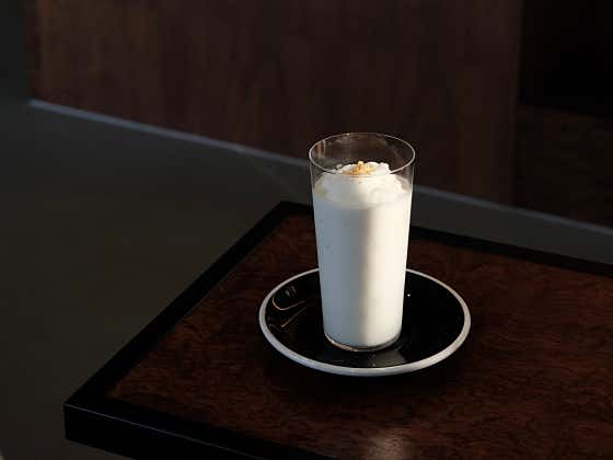 (Iced) 화이트 초콜릿 블랑사틴 메뉴 사진(네이버)