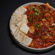 두부 김치 메뉴 사진(네이버)