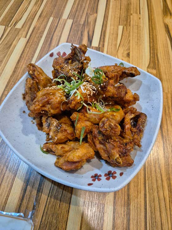 간장마늘치킨 메뉴 사진(네이버)