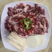 생오리처음반마리 메뉴 사진(네이버)