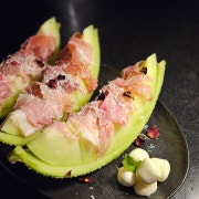 메론 하몽 메뉴 사진(네이버)