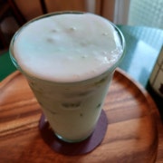 멜론크림라떼 메뉴 사진(네이버)